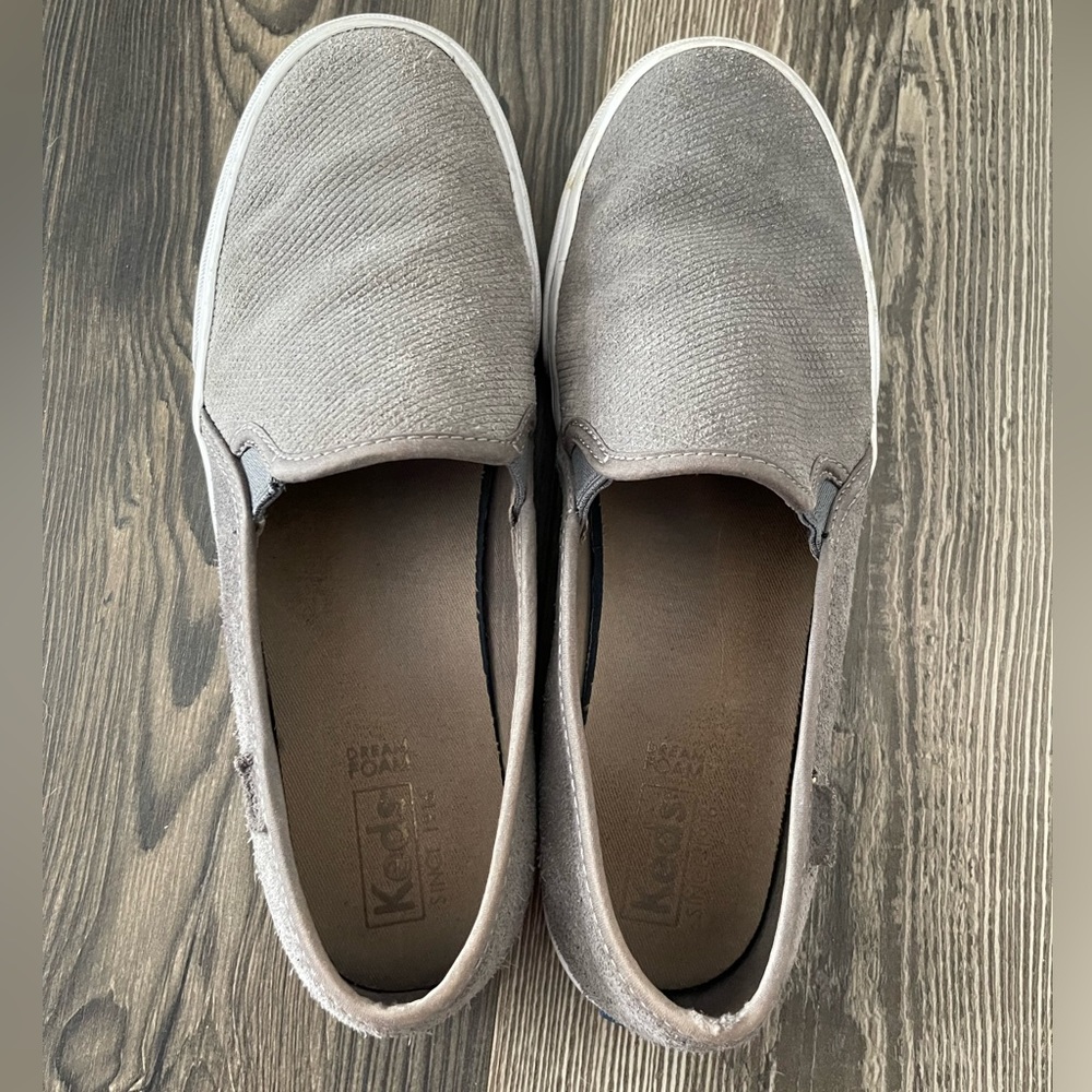 Keds Double Decker Suede Slip On Sneaker
Size 8.5 | Dark Grey